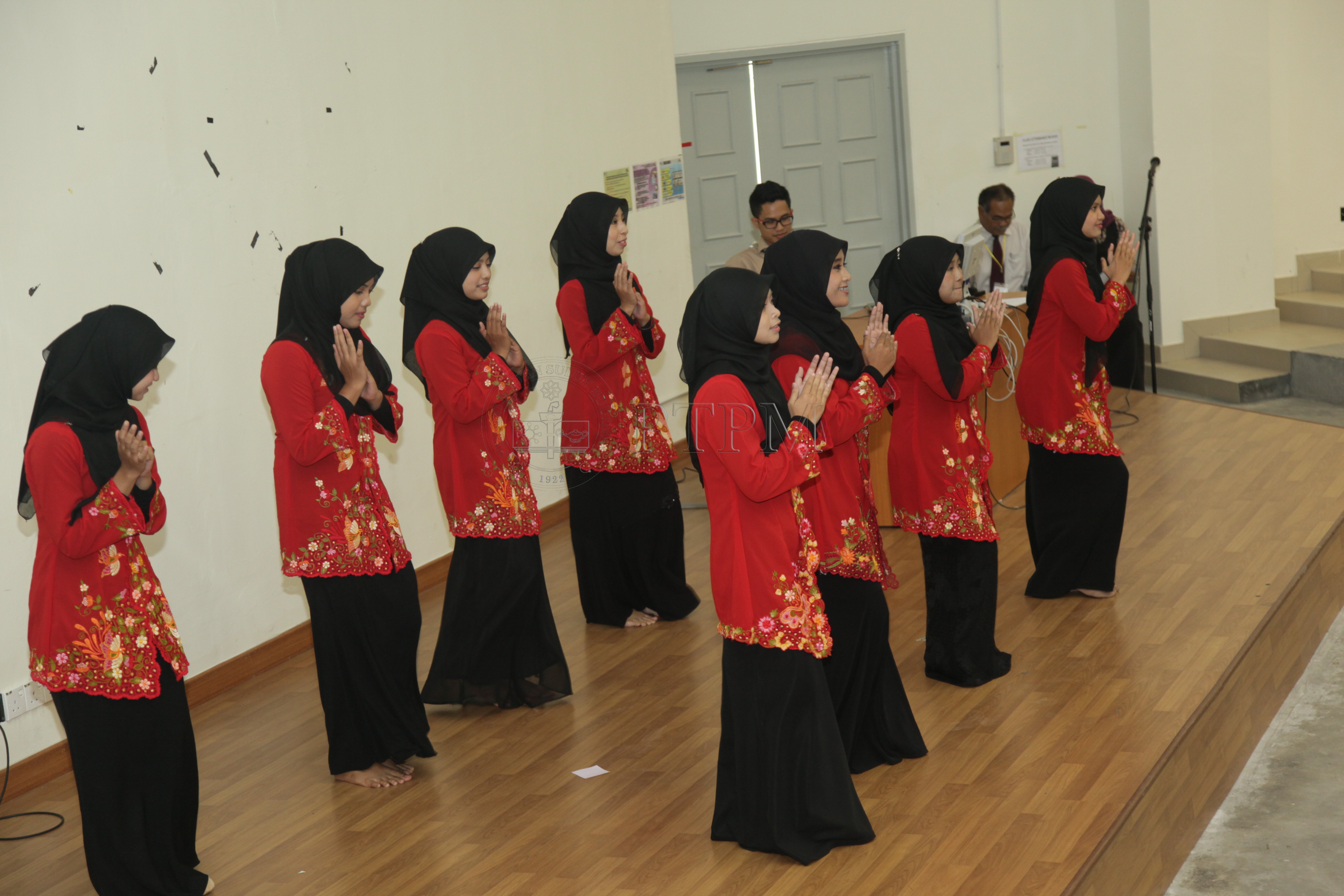 PRO 14 107 KONFREN IMG 0071